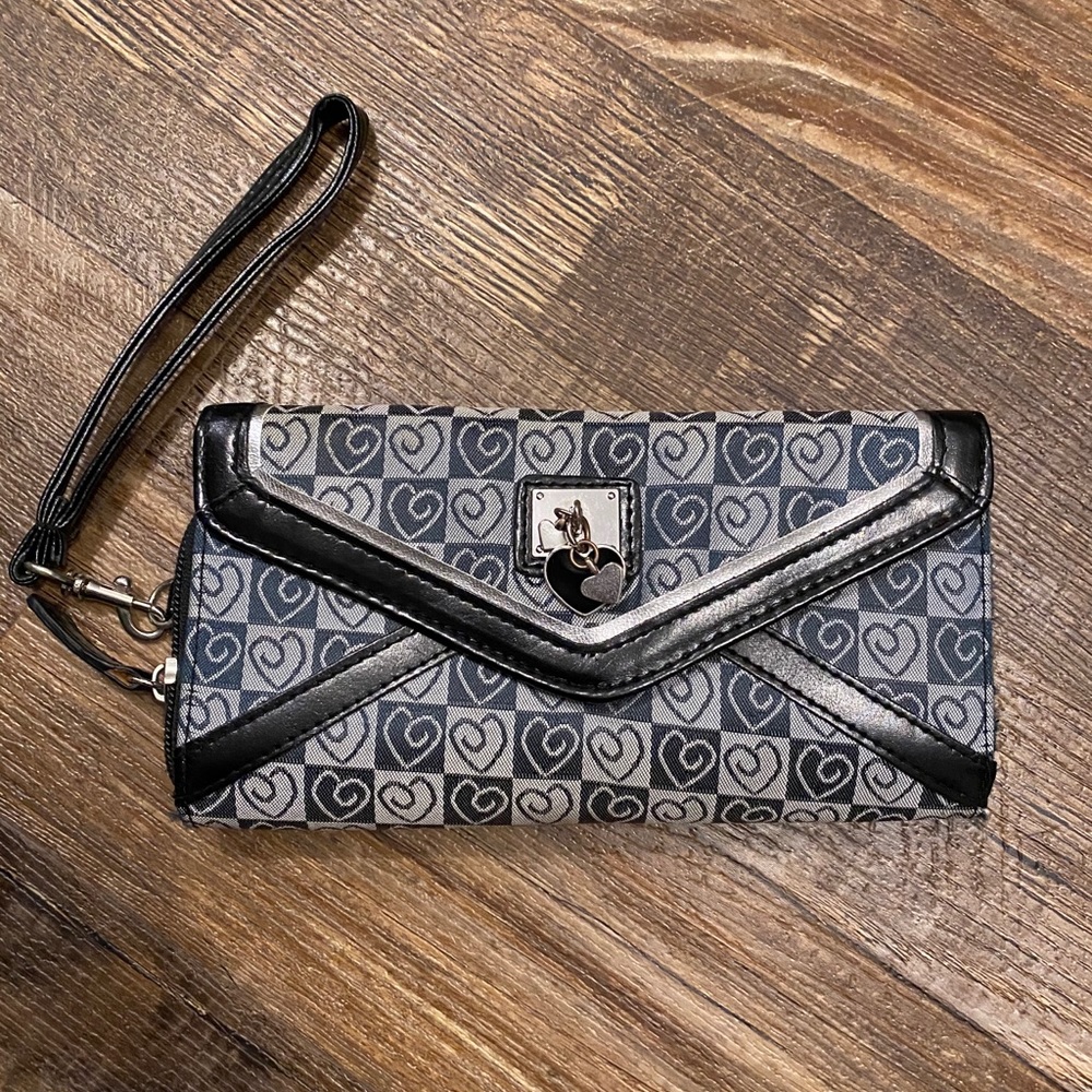 Wristlet